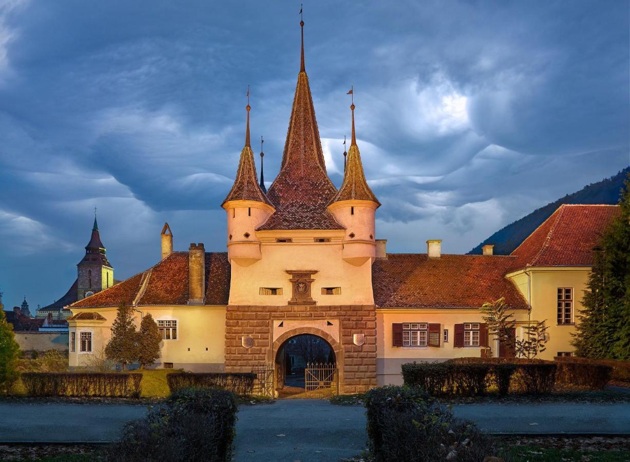 Casa Nicolae Teclu Lägenhet Braşov Exteriör bild
