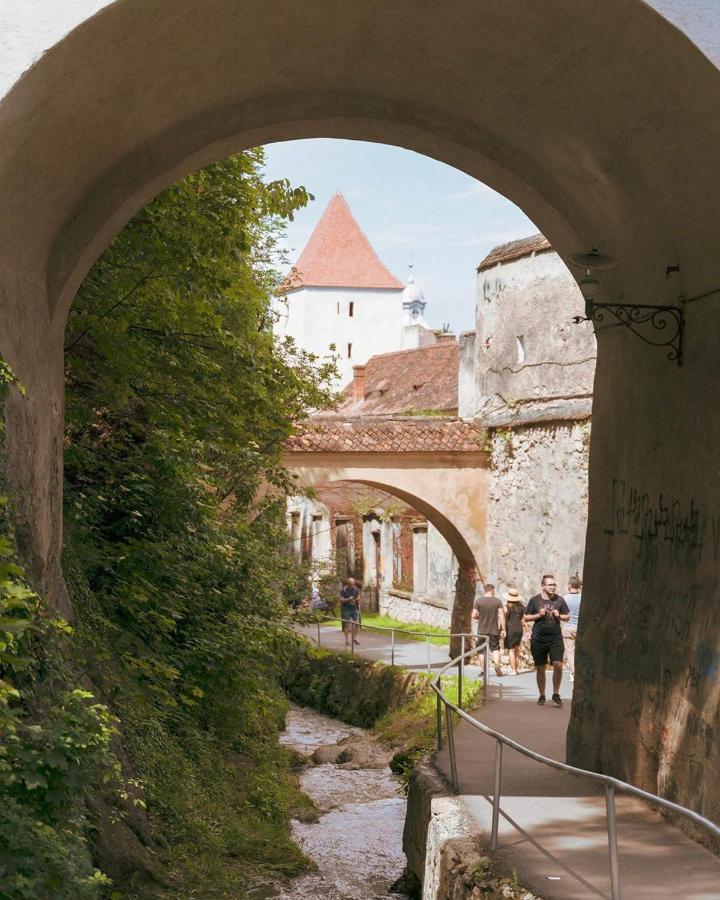 Casa Nicolae Teclu Lägenhet Braşov Exteriör bild