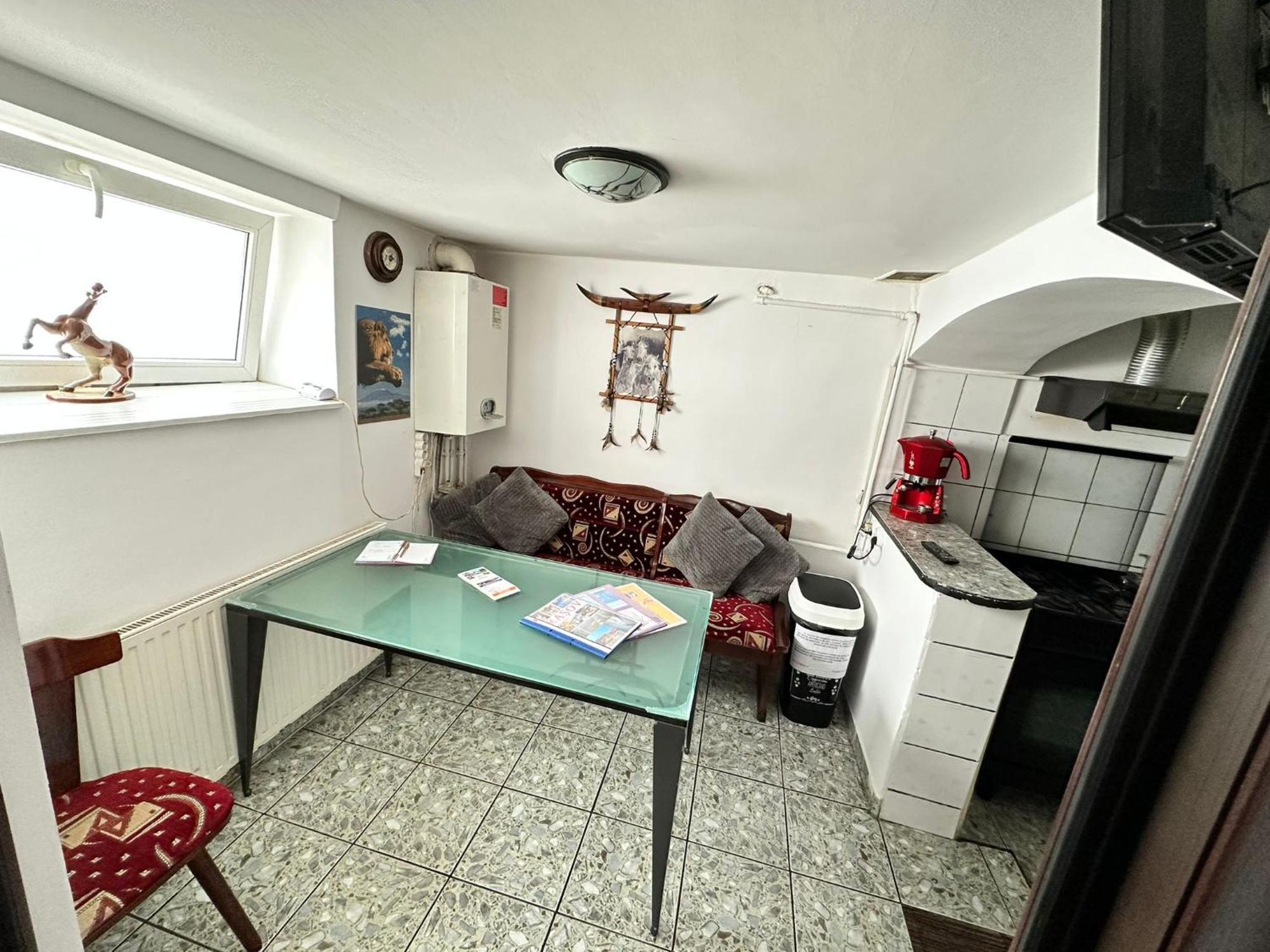Casa Nicolae Teclu Lägenhet Braşov Exteriör bild