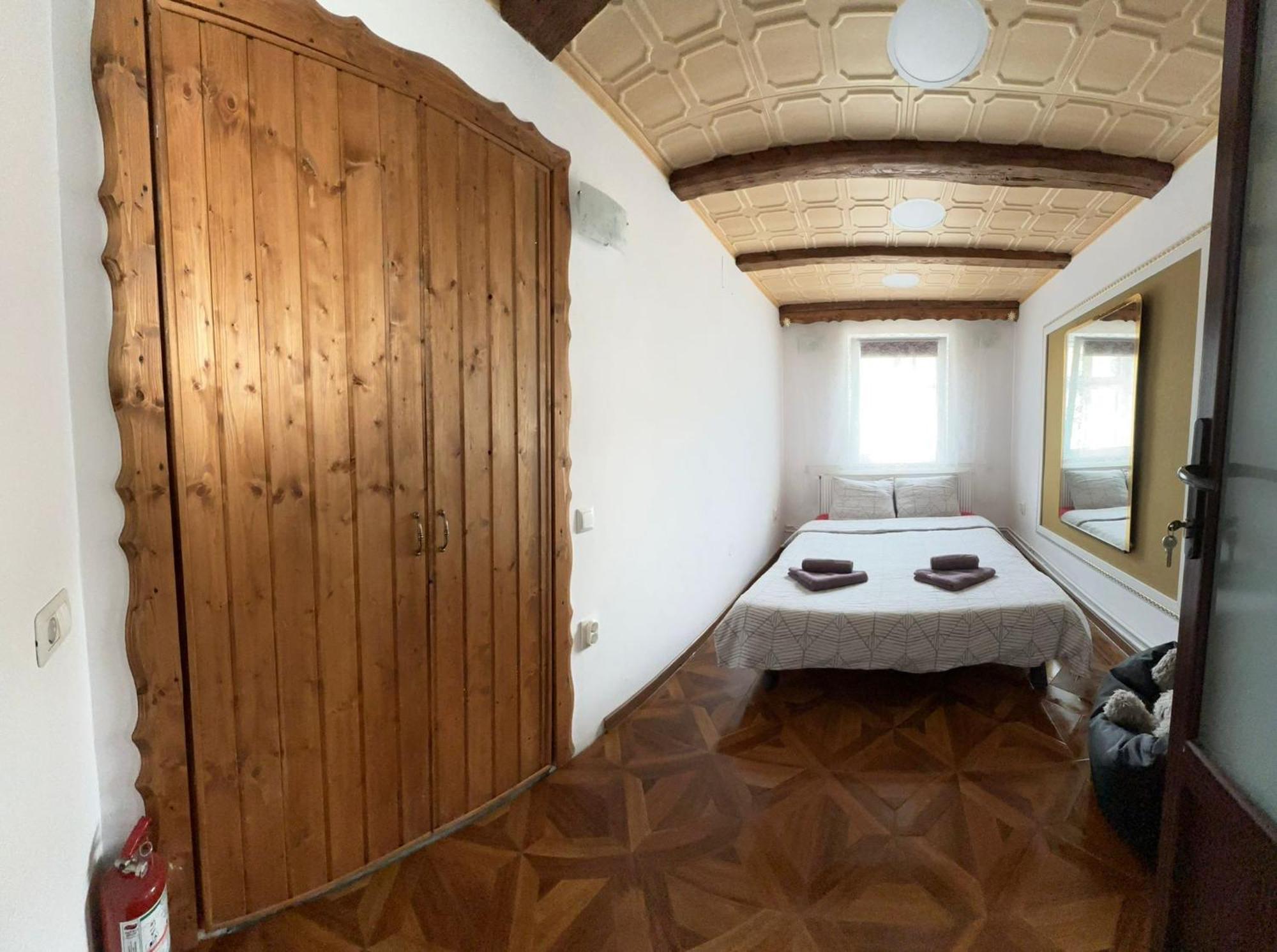 Casa Nicolae Teclu Lägenhet Braşov Exteriör bild